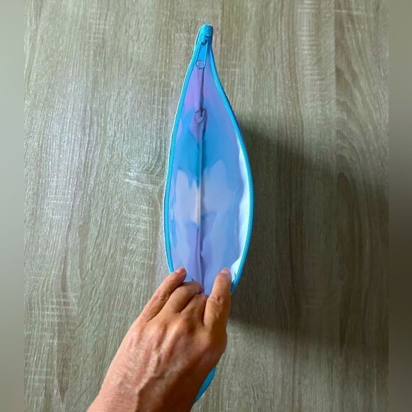 NWOT … Unicorn Wet / Dry Bag - Picture 3 of 3